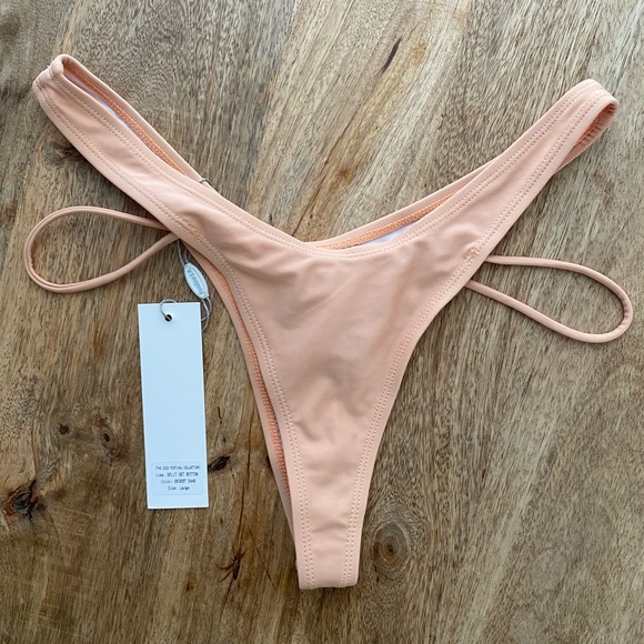 Boutine LA Other - BoutineLa bikini bottoms in large